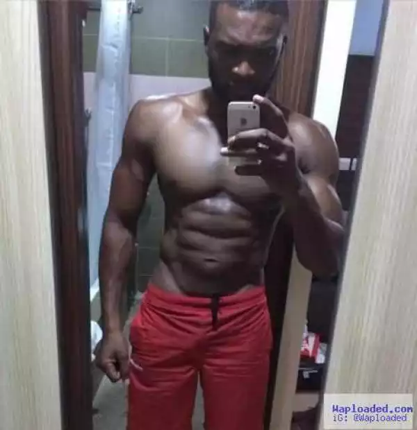 Actor Kenneth Okolie shares sexy bathroom selfie